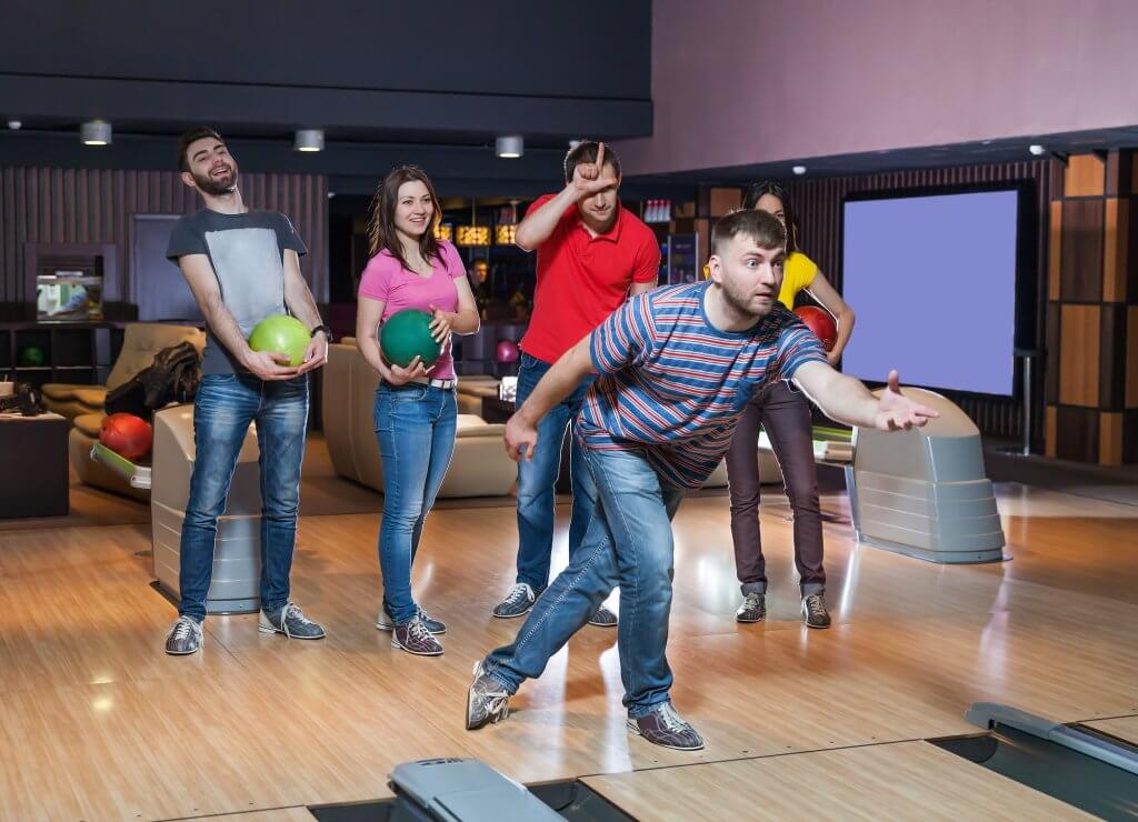 Zártkörű Bowling Társkeresőinknek
